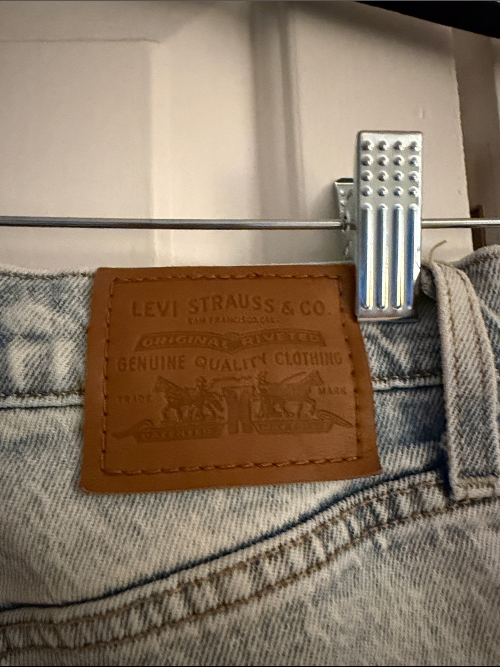 Levi's Jeans - Picture 4 of 4